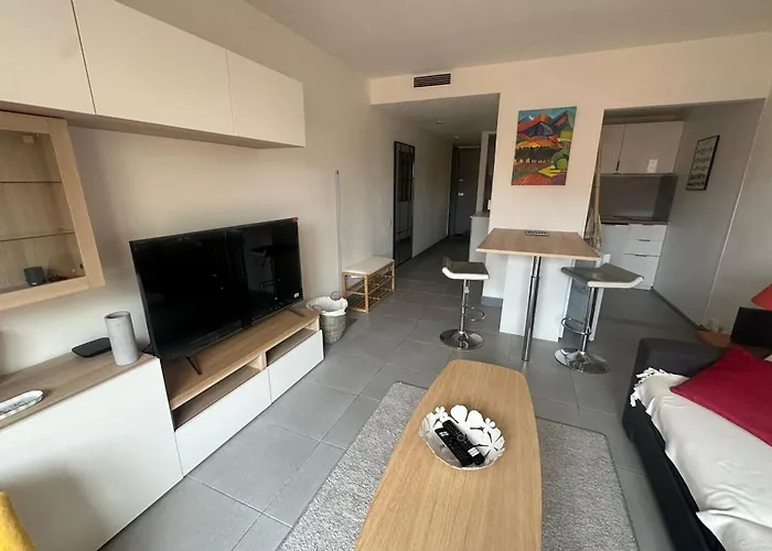 Apartment Attractive T2 - Right In The Center