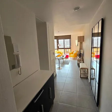 Attractive T2 - Right In The Center Apartment *