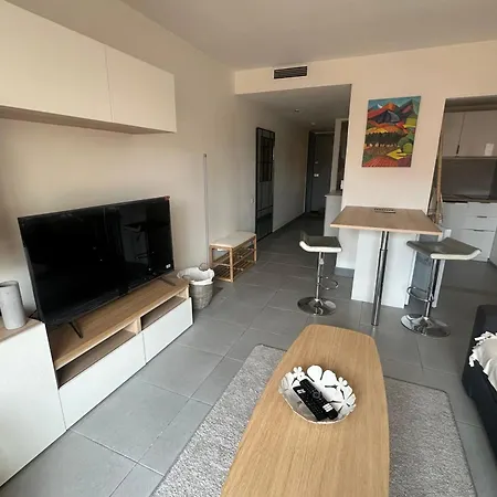 Apartment Attractive T2 - Right In The Center